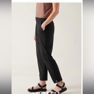 Athleta Brooklyn ankle pant size 2 black